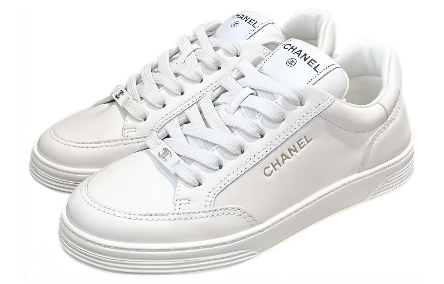 CHANEL Leather Low top Skateboard Shoes Men's White