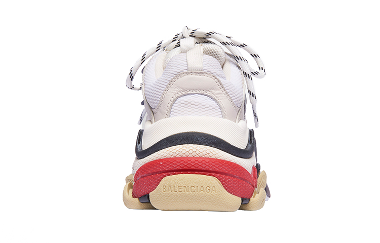 Женские кроссовки Balenciaga Triple S (бело-красно-черные) — фото 4