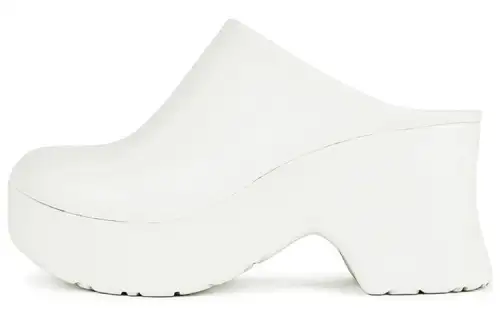 LOEWE Closed Toe Slippers Women's White