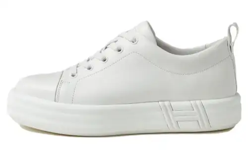 HERMES Happy Leather Low top Skateboard Shoes Women's White