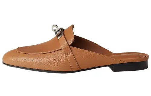 HERMES Oz Closed Toe Slippers Women's Brown