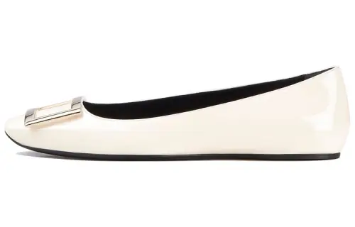 Roger Vivier Trompette Buckle Ballerina Flats Women's