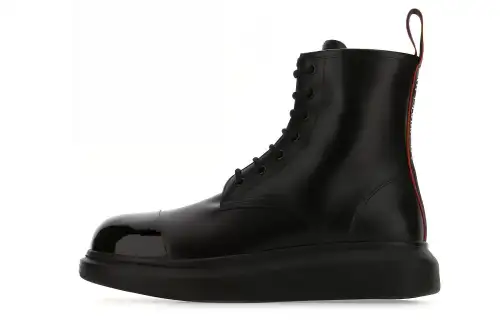 Alexander McQueen Patent Leather Platform Boots 'Black'