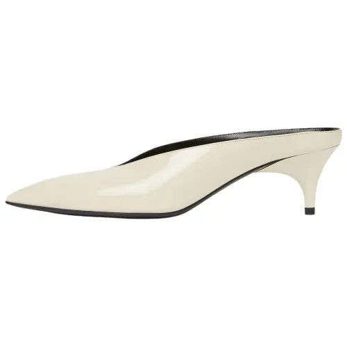 GUCCI Closed Toe Slippers Women's White