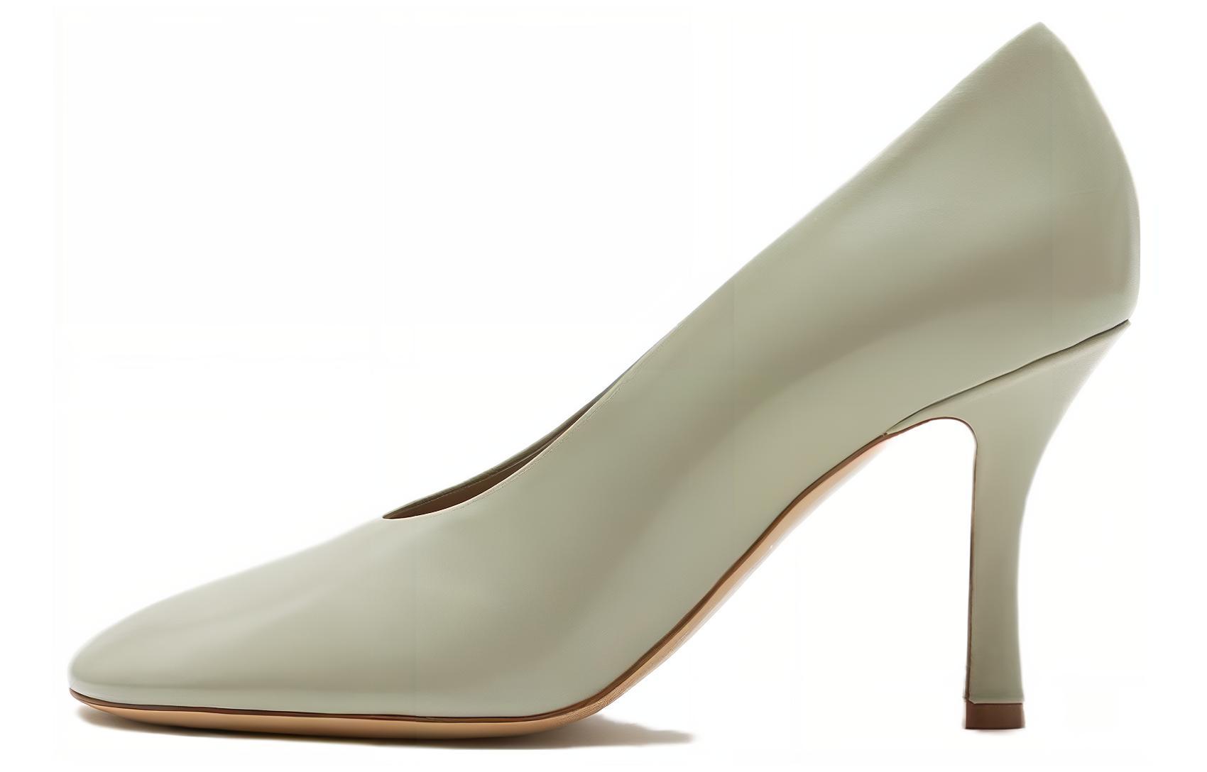 Burberry 85mm Slip-on Leather Pumps