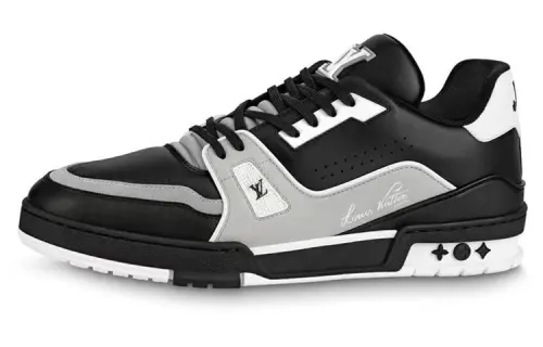 LOUIS VUITTON Lv Trainers 'Black'
