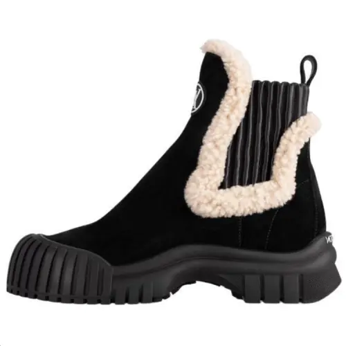 LOUIS VUITTON Ruby Short Chelsea Boots Women's Black