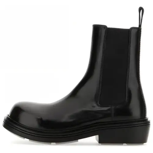 Bottega Veneta Leather Short Chelsea Boots Women's Black