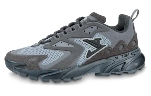 LOUIS VUITTON Lv Runner Tatic Sneakers 'Grey'