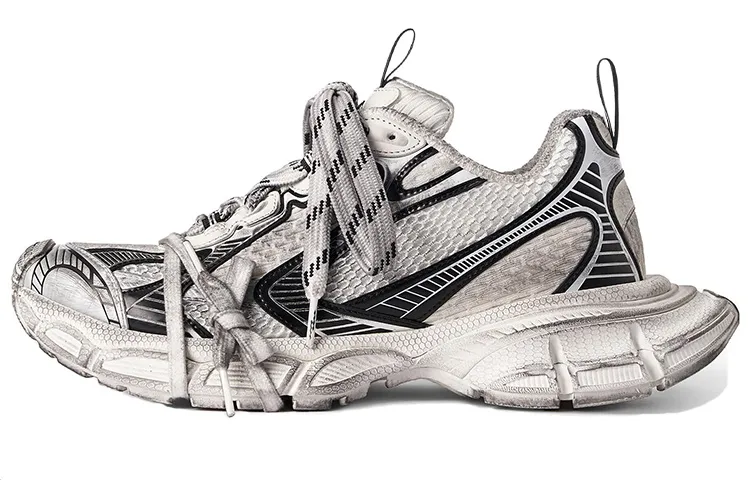 Balenciaga 3XL Low top Chunky Sneakers Men's White & Black