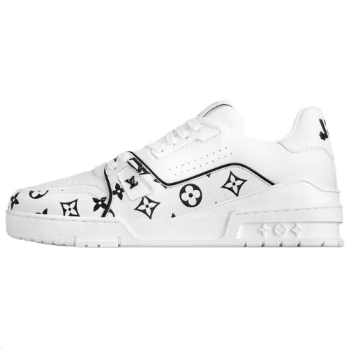 LOUIS VUITTON Trainer Cow Leather Low top Skateboard Shoes Men's White