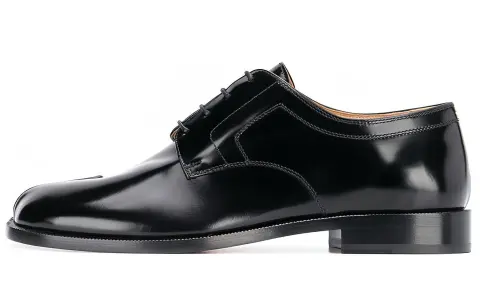 Maison Margiela Tabi Casual Leather Shoes Men's Black