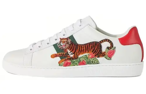 Gucci Wmns Ace 'Tiger Patch' Women's