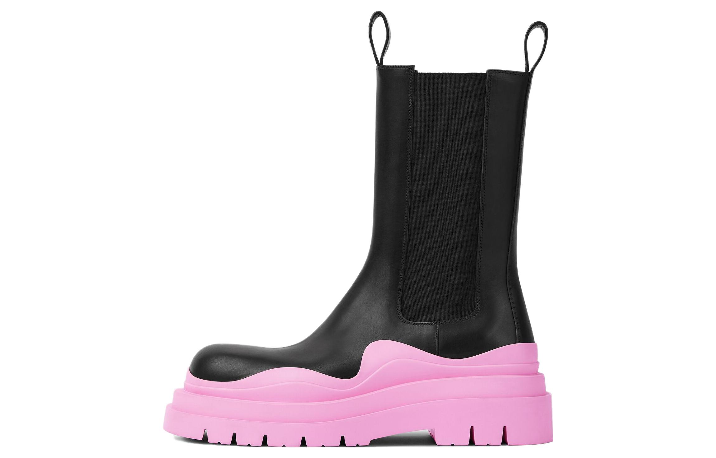 Bottega Veneta Bottega Veneta Tire Chelsea calf round toe thick sole mid-calf Chelsea boots for women black pink