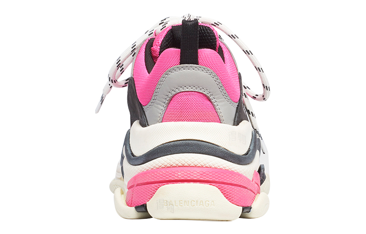 Женские кроссовки Balenciaga Triple S (черно-розовые) — фото 4