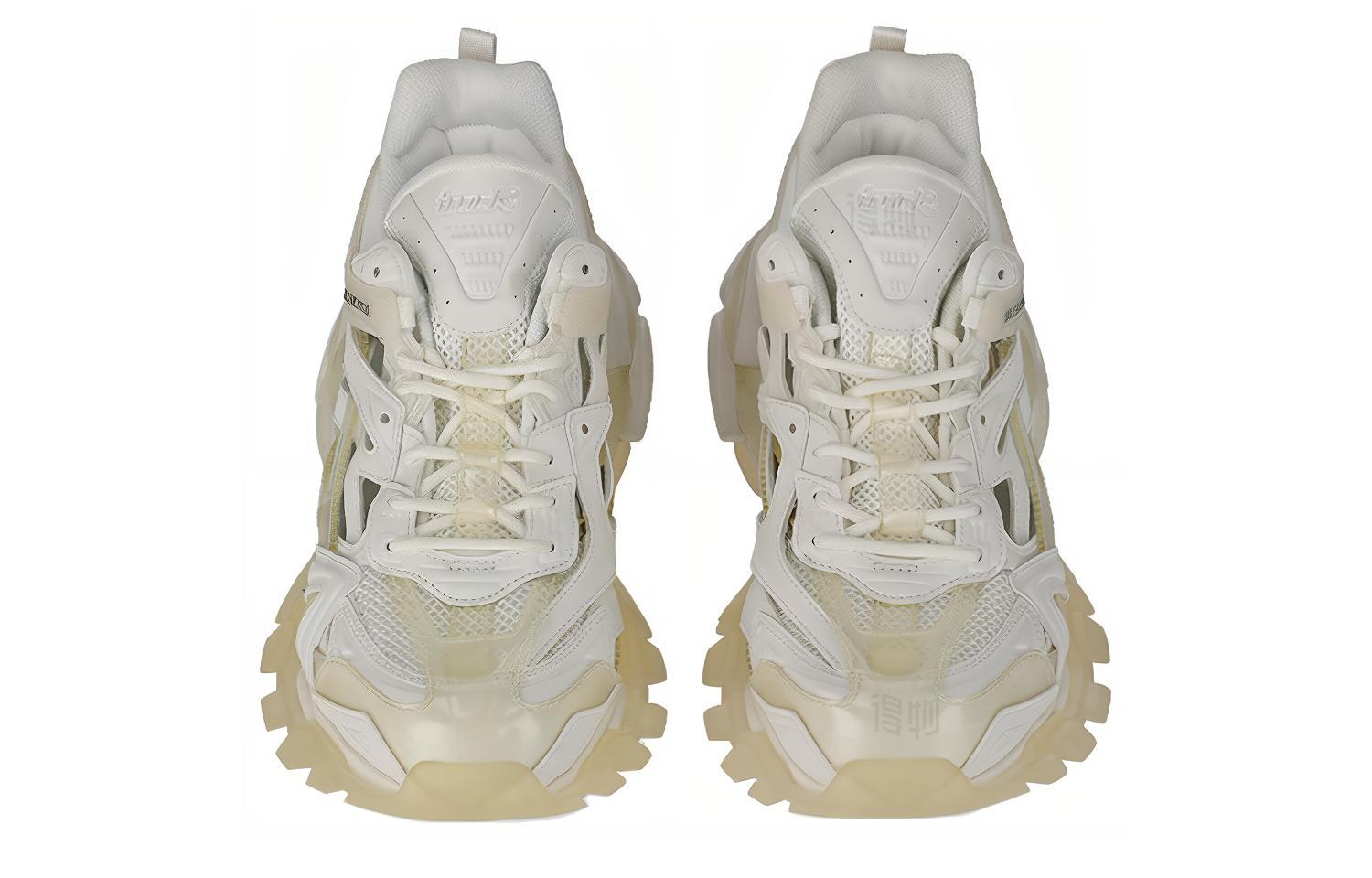 Мужские кроссовки Balenciaga Track 2.0 (белые с эффектом потертости) — фото 3