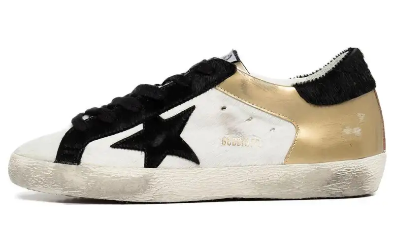 Golden Goose Leather Low top Skateboard Shoes Women's White Gold Distressed