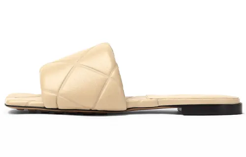 Bottega Veneta Lido Slide Slippers Women's Sucrose