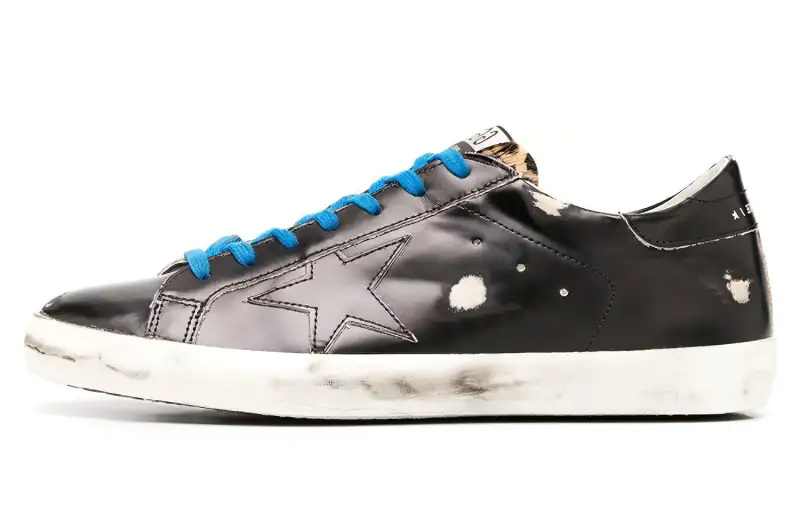 Golden Goose Super Star Leather Stylish Skateboarding Shoes Men's Black Distressed
