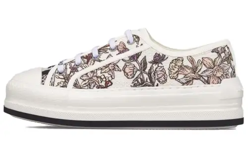 DIOR Low top Skateboard Shoes Women's White