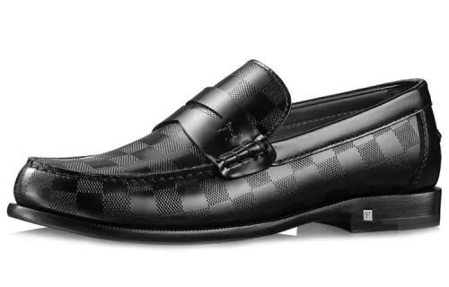 LOUIS VUITTON Lv Graduation Loafers 'Black'