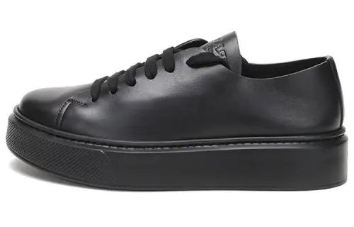 PRADA Cow Leather Low top Stylish Skateboarding Shoes Men's Black