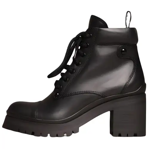 MIU MIU Classic And Versatile Ankle Boots Women's Black