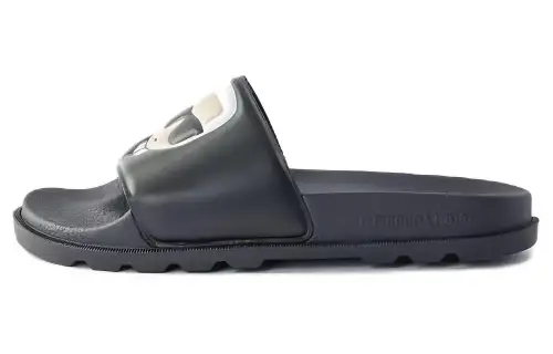 KARL LAGERFELD Kondo Karl Ikonik Slides