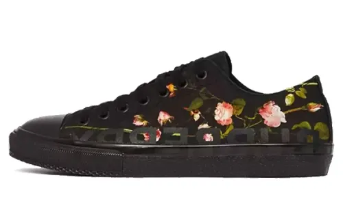 Burberry Low top Stylish Skateboarding Shoes Men's Black
