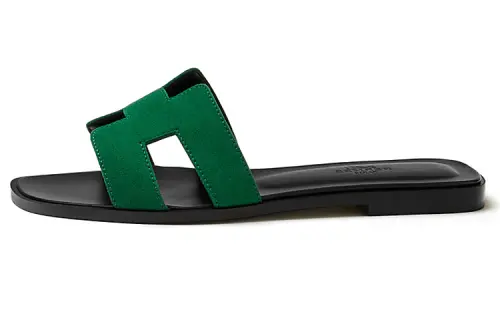 HERMES Oran Sandal Vert Electrique Suede Goatskin