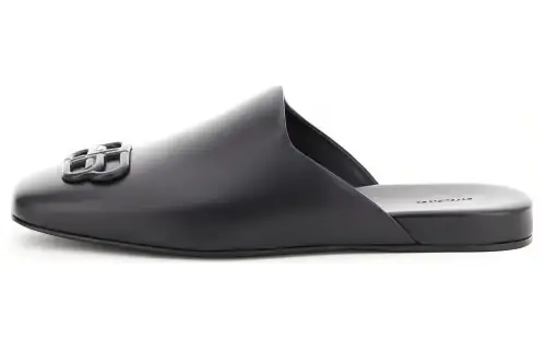Balenciaga Closed Toe Slippers Women's Black