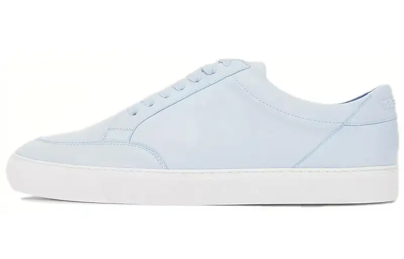 Burberry Low top Stylish Skateboarding Shoes Women's Light Blue