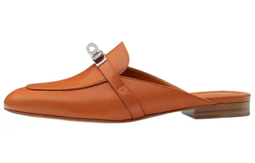 HERMES Oz Closed Toe Slippers Women's Brown