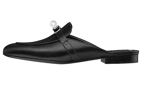 HERMES Oz Closed Toe Slippers Women's Black