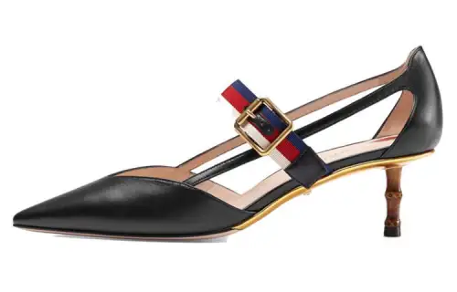 GUCCI Leather Pumps
