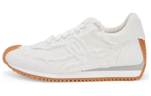 LOEWE Flow Runner Low top Casual Shoes Women's White