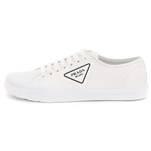 PRADA Low top Stylish Skateboarding Shoes Men's White
