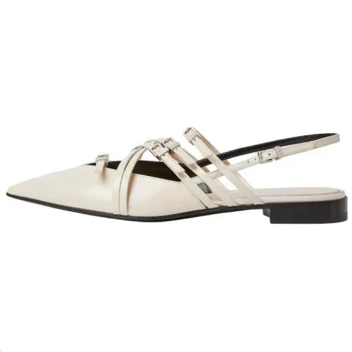 GUCCI Leather Casual Shoes Women's White