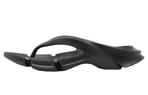 Balenciaga Rubber Thong Slippers Women's Black