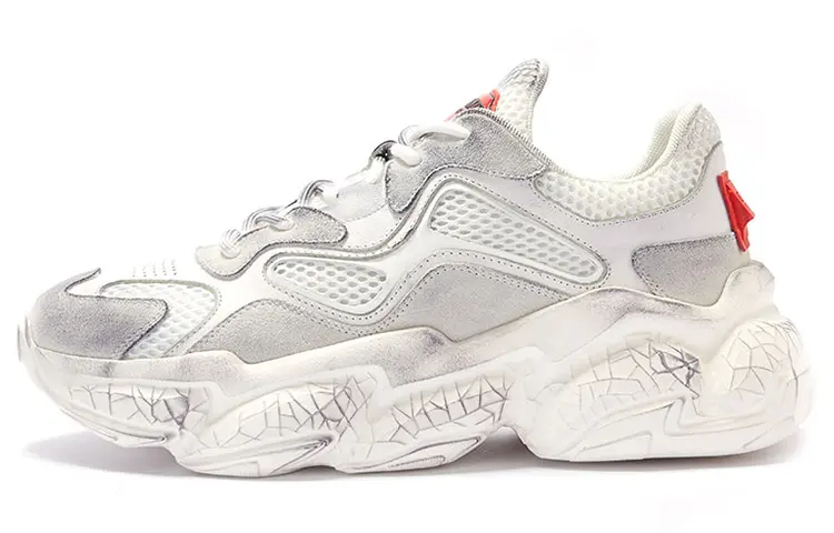 Vetements Casual Shoes Unisex Low Top Ecru