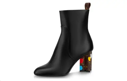 LOUIS VUITTON Silhouette Leather Ankle Boots 8cm Women's Black