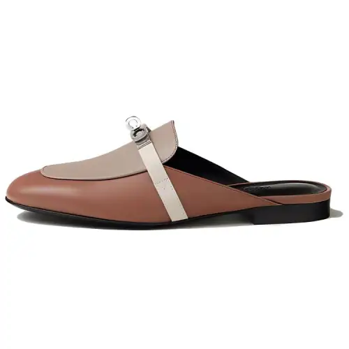 HERMES Oz Closed Toe Slippers Women's Pearlescent Rose