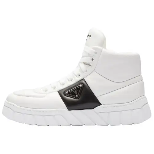 PRADA Leather Mid top Stylish Skateboarding Shoes Men's White Black