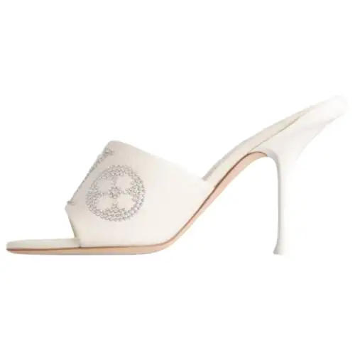 LOUIS VUITTON 6AM Slide Slippers 9cm Women's White