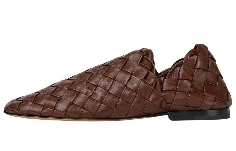 Bottega Veneta Leather Fashion Casual Shoes Women's Dark Chestnut