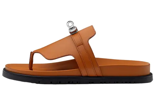 HERMES Empire Flip Flops Women's Brown
