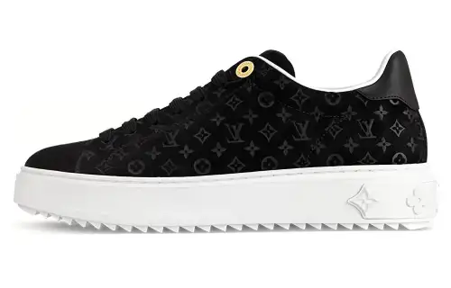 LOUIS VUITTON Suede Low top Skateboard Shoes Women's Black