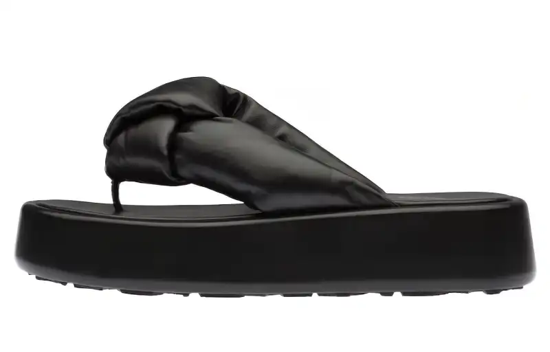 MIU MIU Mordore Leather Patchwork Flip Flops Women's Black