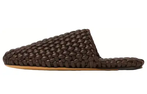 Bottega Veneta Closed Toe Slippers Men's Gummy