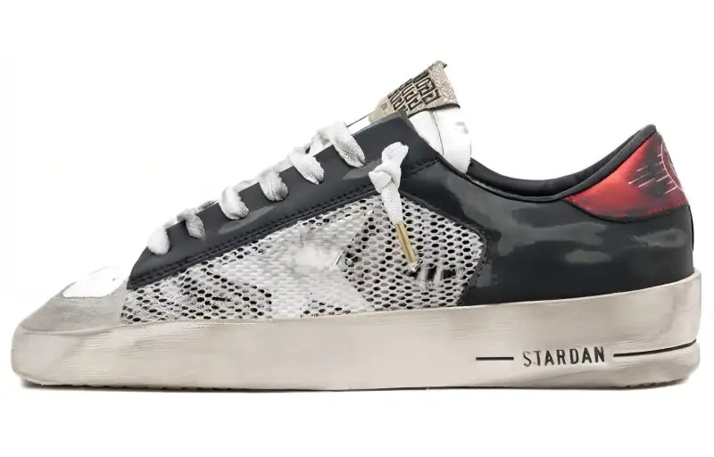 Golden Goose Stardan Stylish Skateboarding Shoes Women's Black White Distressed